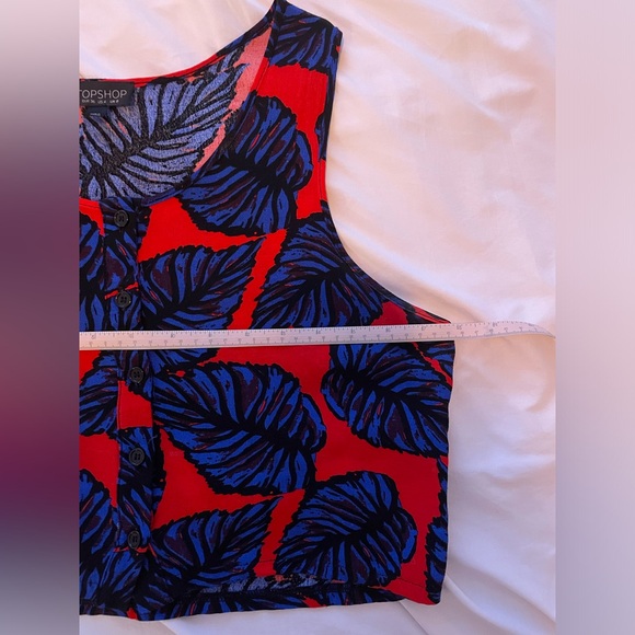 Topshop Red & Blue Leaf Print Button Crop Top Size 4 - Picture 5 of 5
